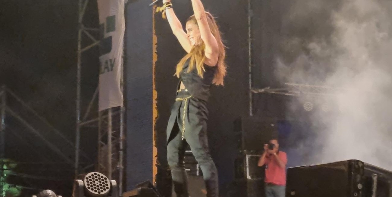 Festival del Pescador: Soledad Pastorutti la “estrella” que brilló en la segunda “luna”