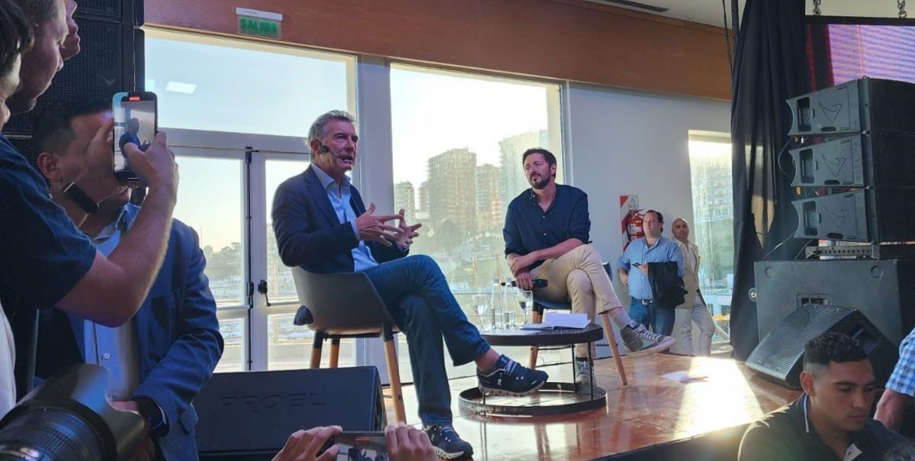 En una playa junto al mar (II)