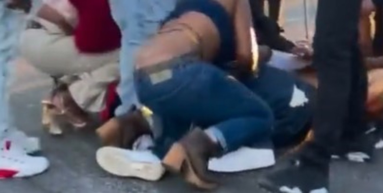 Video: ocho heridos durante un tiroteo en un parque de Florida