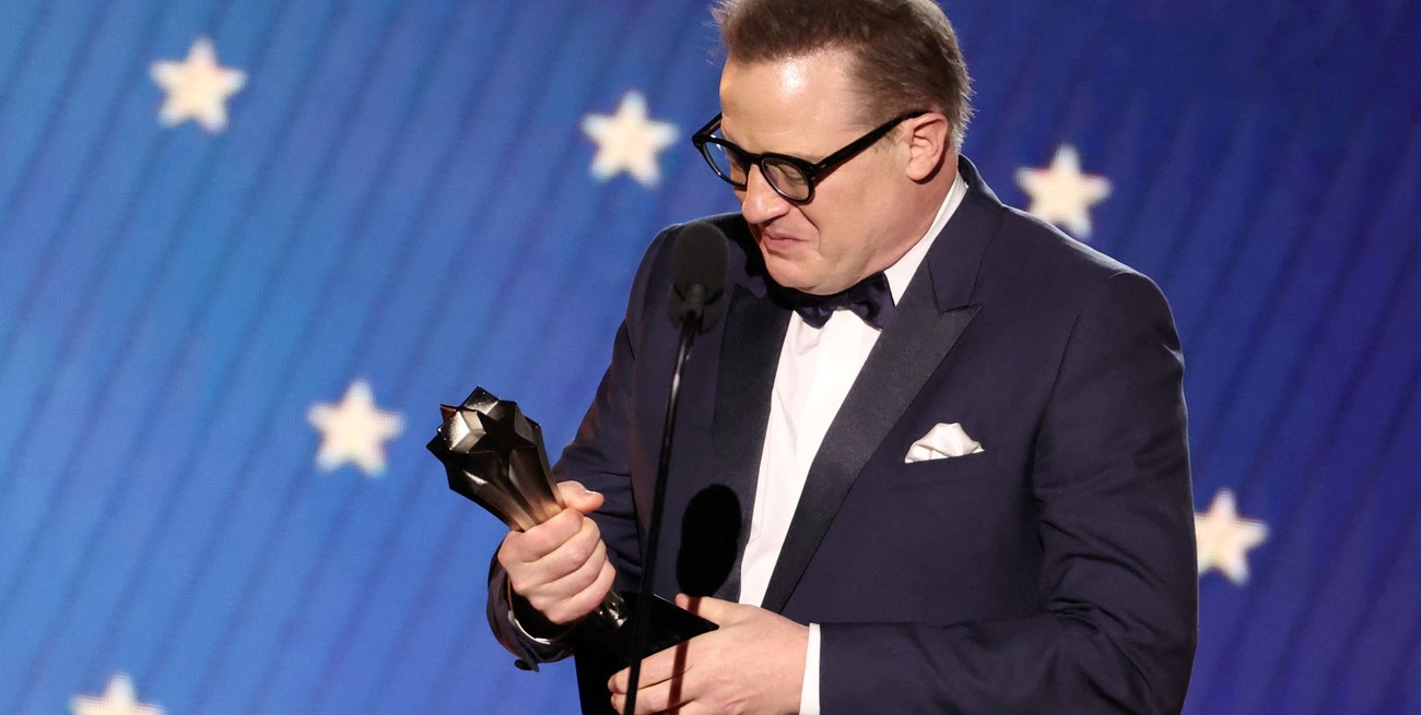 Video: Brendan Fraser ganó el premio a "Mejor actor" en los Critics Choice Awards 2023