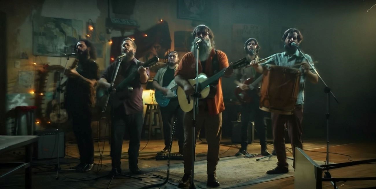 Los Tabaleros: el bombo legüero y el alma punk