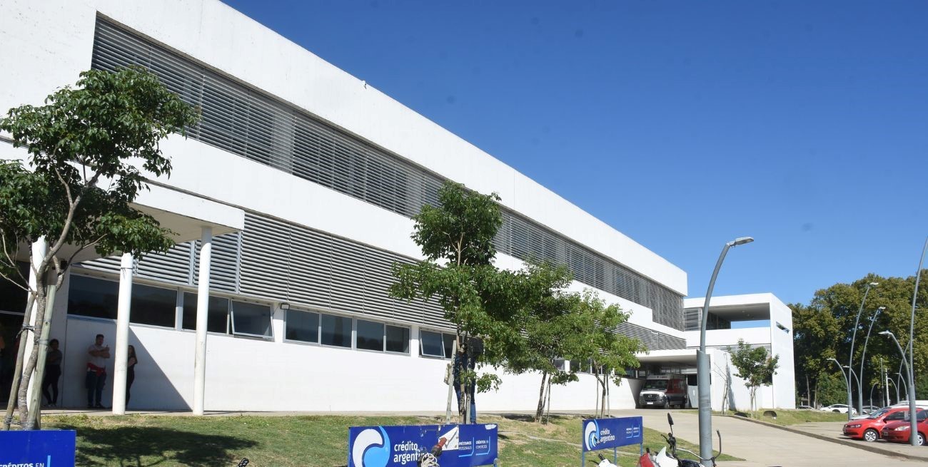 Lo apuñalaron para robarle la moto en barrio San José