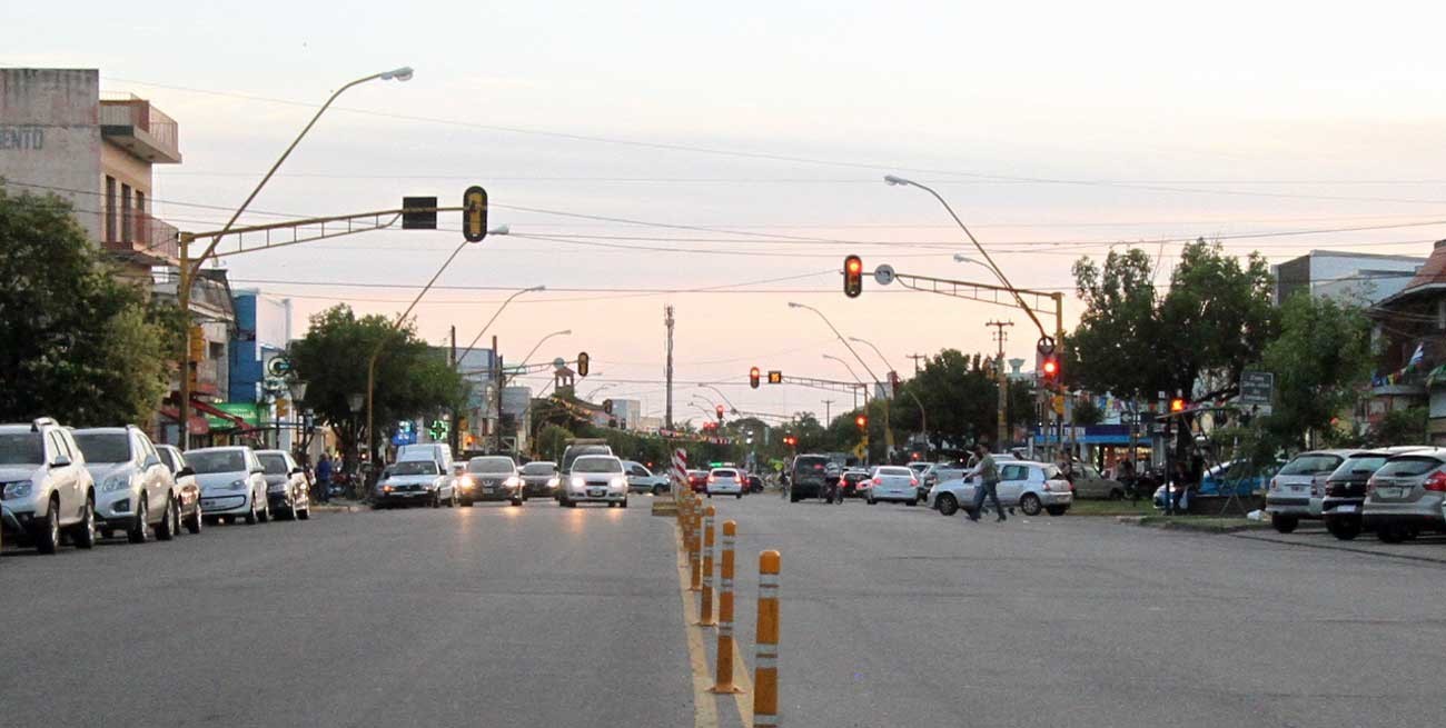 Santa Fe insegura: balearon a un joven en plena Av. Aristóbulo del Valle