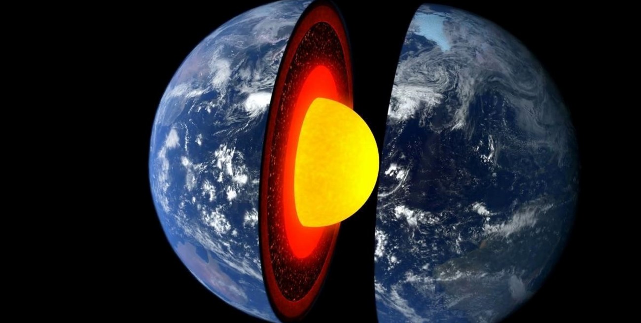 El núcleo de la Tierra se detuvo y cambia su sentido de giro: qué significa