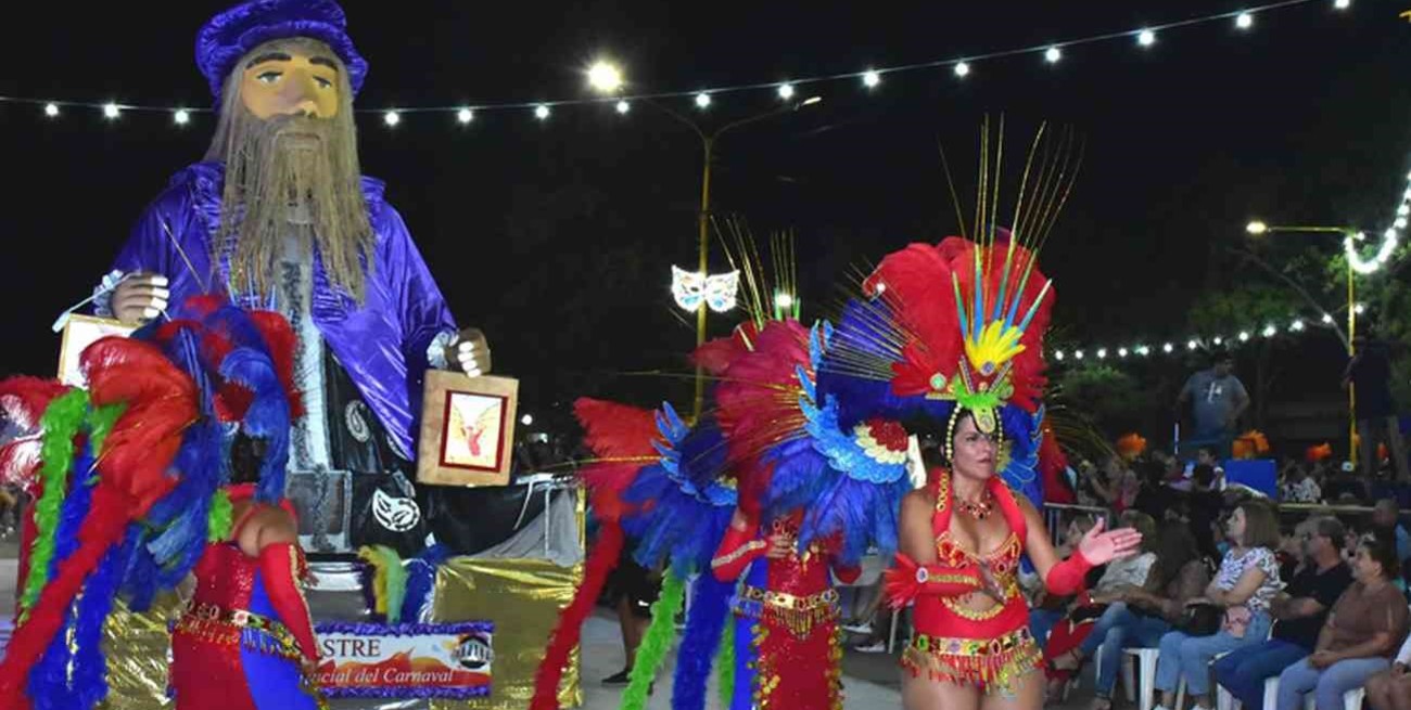 La Capital Provincial del Carnaval se puso en marcha con una fantástica noche inaugural
