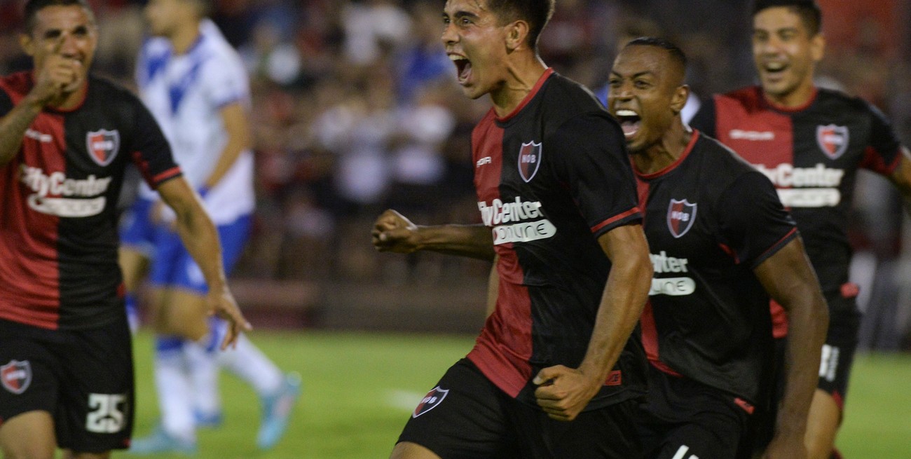 Newell's venció a Vélez en Rosario