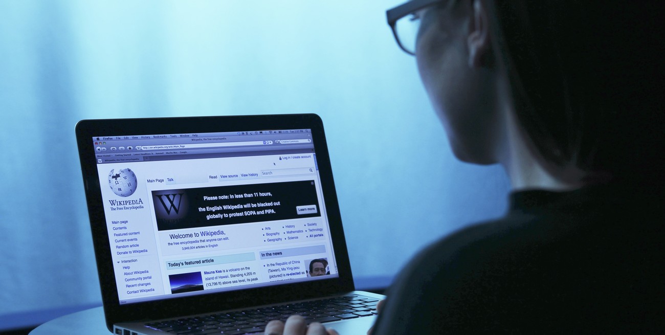 Pakistán prohibió Wikipedia por difundir "contenido blasfemo"