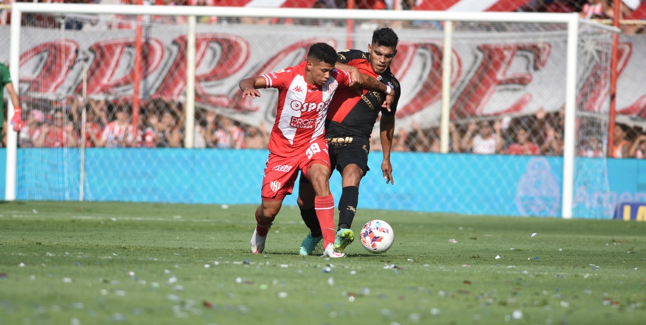 Clásico santafesino: Unión y Colón jugarán el domingo 19 a las 17 horas en el "15 de Abril"