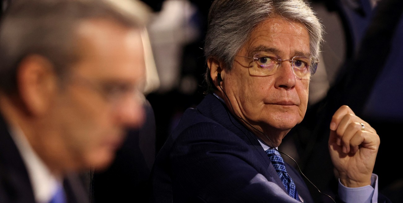 El presidente de Ecuador denunció a cinco jueces por "defender a delincuentes"