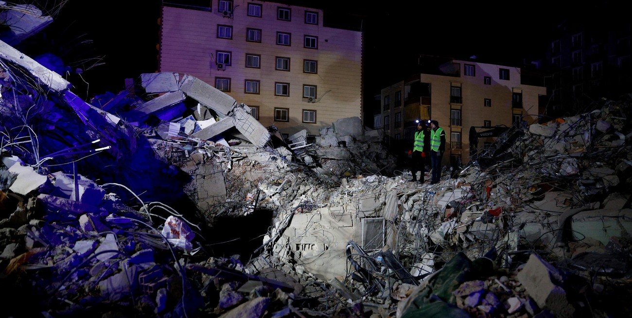 Ya son casi 20.000 los muertos por el devastador terremoto en Turquía y Siria