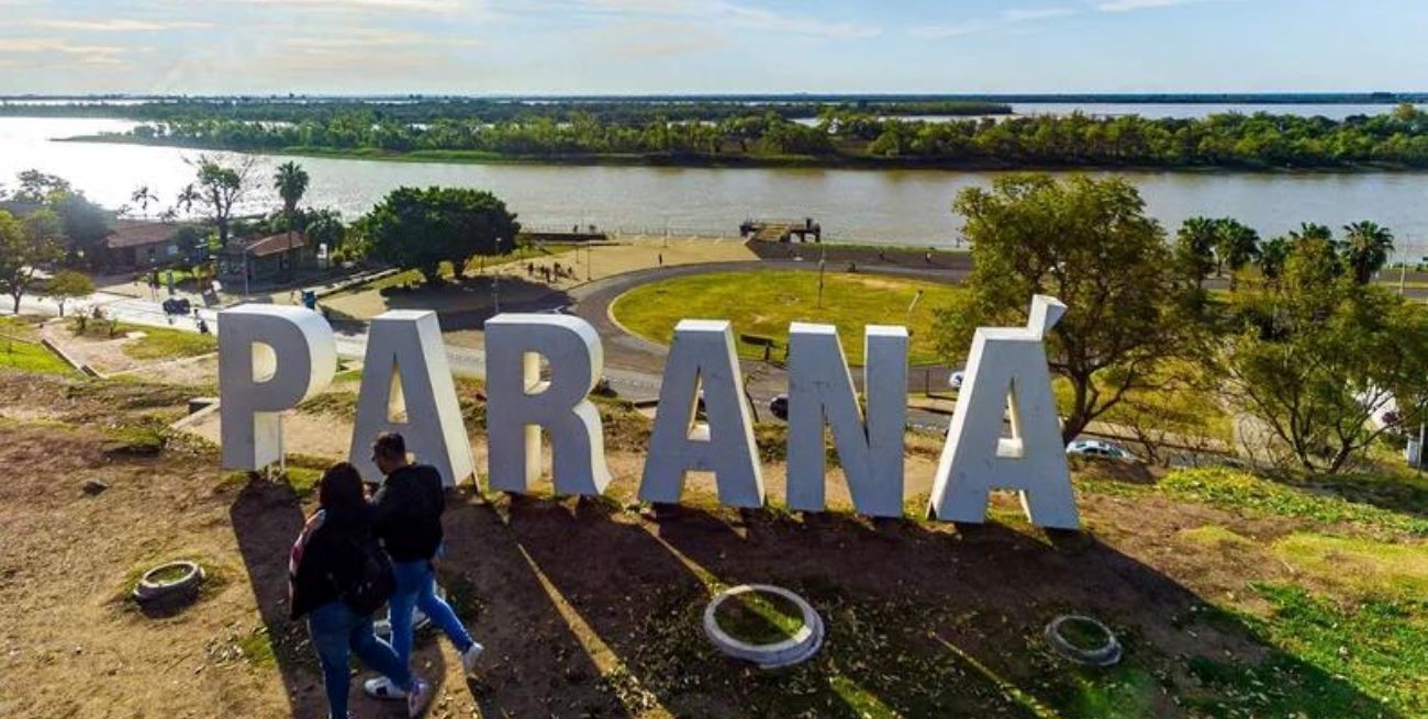 Intensa búsqueda en Paraná de una mujer y sus hijos de 4 y 6 años