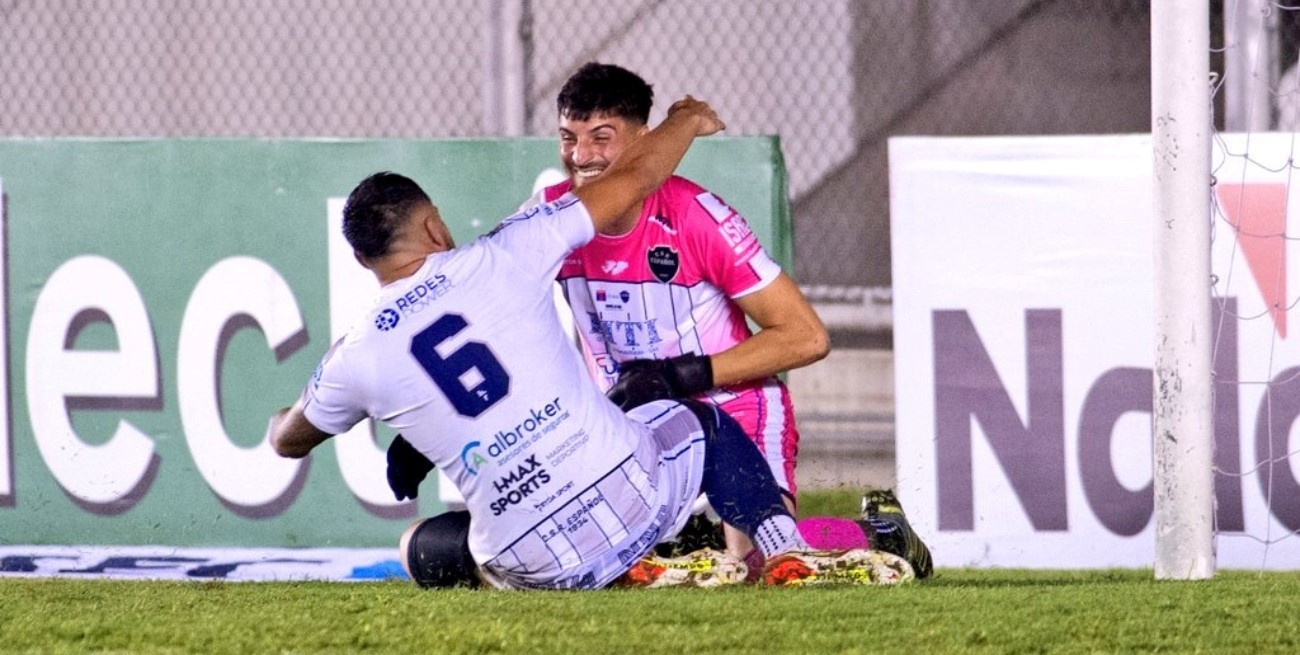 Centro Español de la Primera D dio el gran golpe y eliminó a Tigre por Copa Argentina