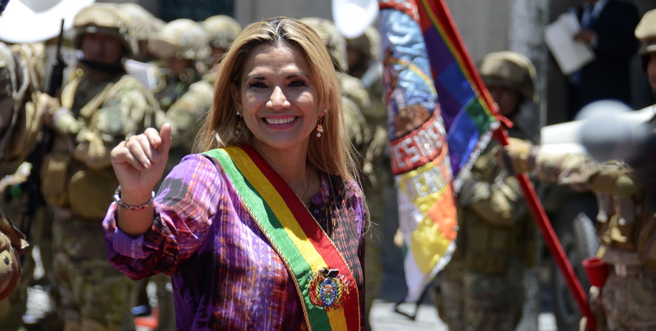 Bolivia: denuncia millonaria contra la expresidenta Añez y su gabinete por daños al Estado