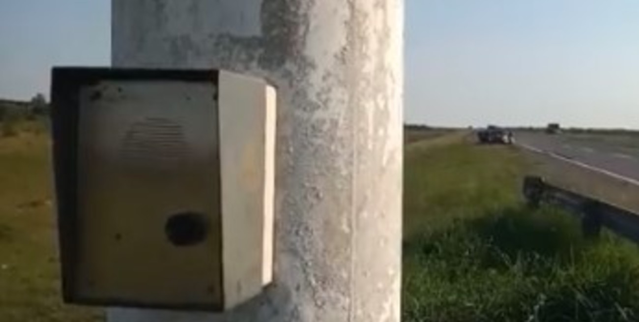 Advierten que los postes SOS de la Autopista Santa Fe - Rosario no funcionan