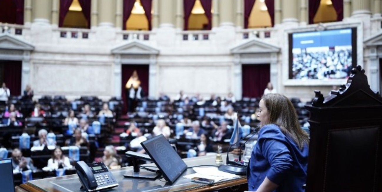 Cecilia Moreau abogó por "retomar la agenda parlamentaria por un camino de diálogo"