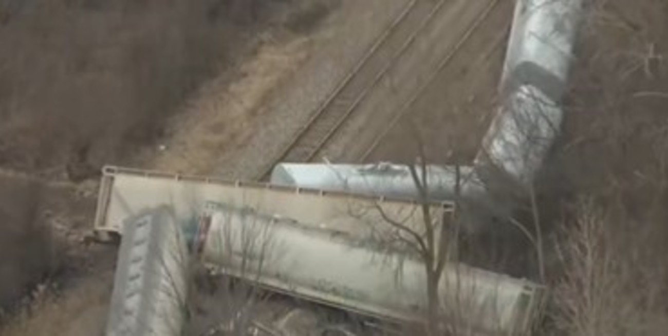 Otro tren tóxico descarriló en Estados Unidos