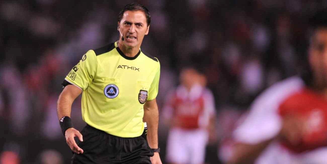Suspendieron a Mauro Vigliano por la polémica anulación del gol de Argentinos Juniors ante River