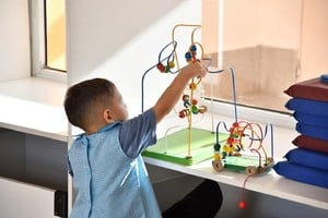 El objetivo de los talleres es potenciar la posibilidad que las infancias tienen de ocupar espacios de cuidado y ayuda de sus pares.