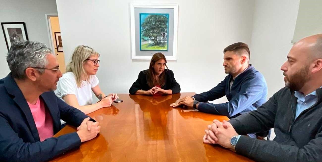 Daniela Qüesta recibió a Maxi Pullaro en Santo Tomé 
