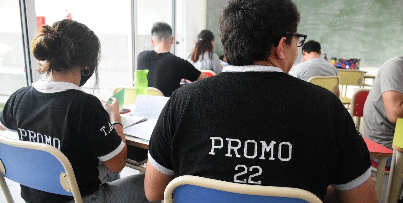 Debate por la repitencia: "No se busca flexibilizar, sino que los estudiantes aprendan más y mejor"