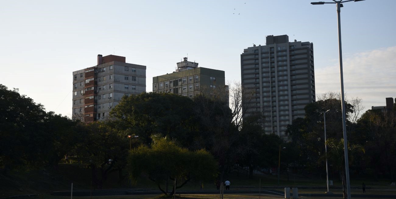 Chau "invierno": vuelve el calor y la temperatura llegará a los 33 grados en Santa Fe