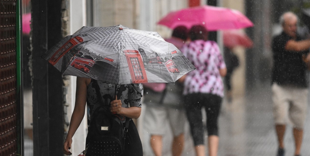 Alerta amarillo por tormentas en 10 provincias y por viento en otras tres