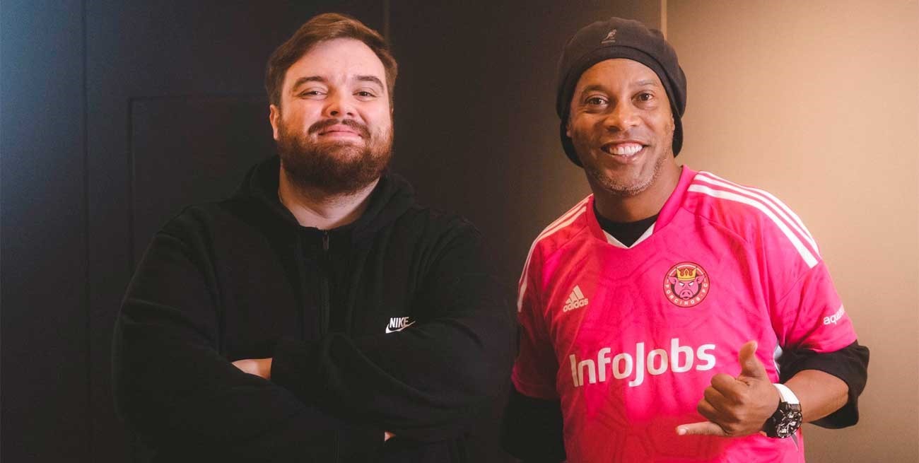 Ronaldinho vuelve al fútbol: jugará en la Kings League
