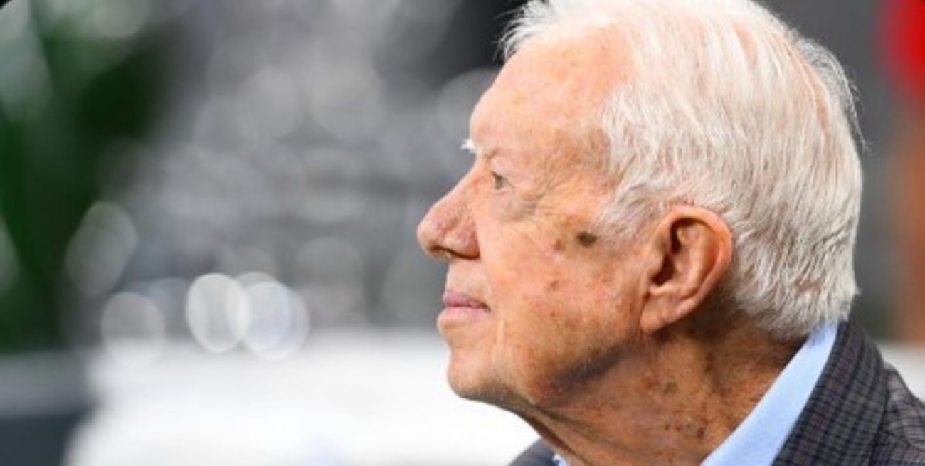 El ex presidente Jimmy Carter recibe cuidados paliativos en su casa