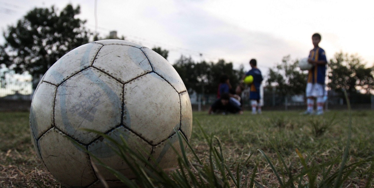 Destinan casi $ 90 millones para dos plazas y una cancha de fútbol de Colastiné Norte