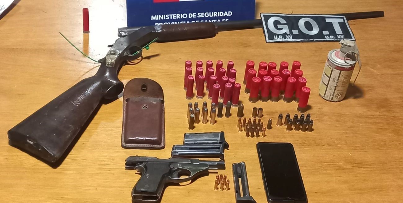 Violento: amenazaba a sus exnovias, lo allanaron y le secuestraron armas y municiones