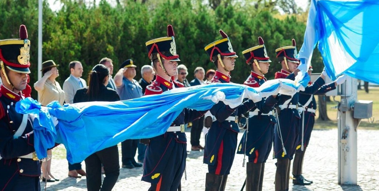 Histórico homenaje al general San Martín a 245 años de su nacimiento