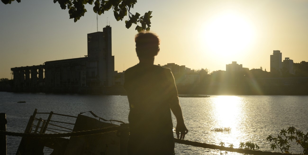 Otro día infernal en Santa Fe: ¿este martes llega por fin el respiro con las lluvias?