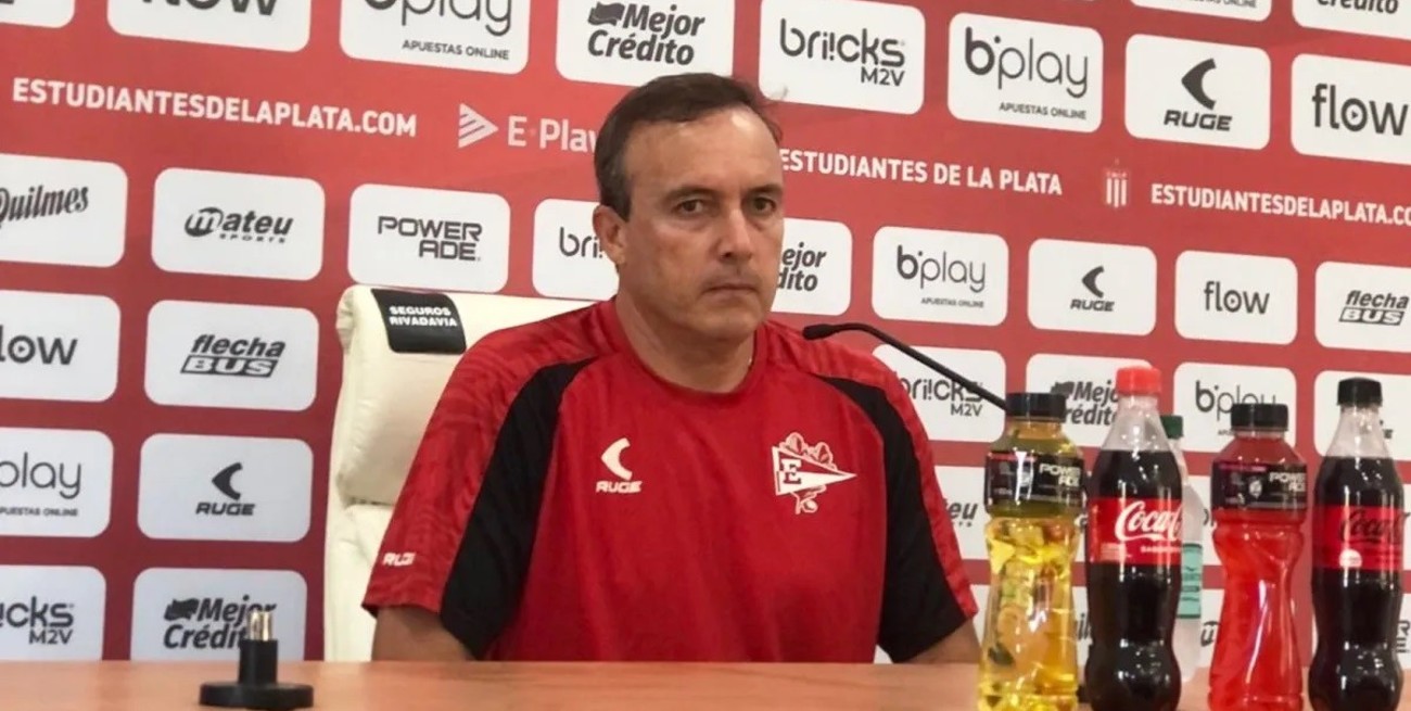 Abel Balbo llegará sin aire al 15 de Abril