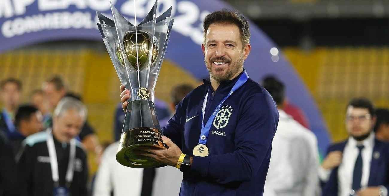 Sin Neymar, Brasil presentó la lista de convocados para el cruce contra Marruecos