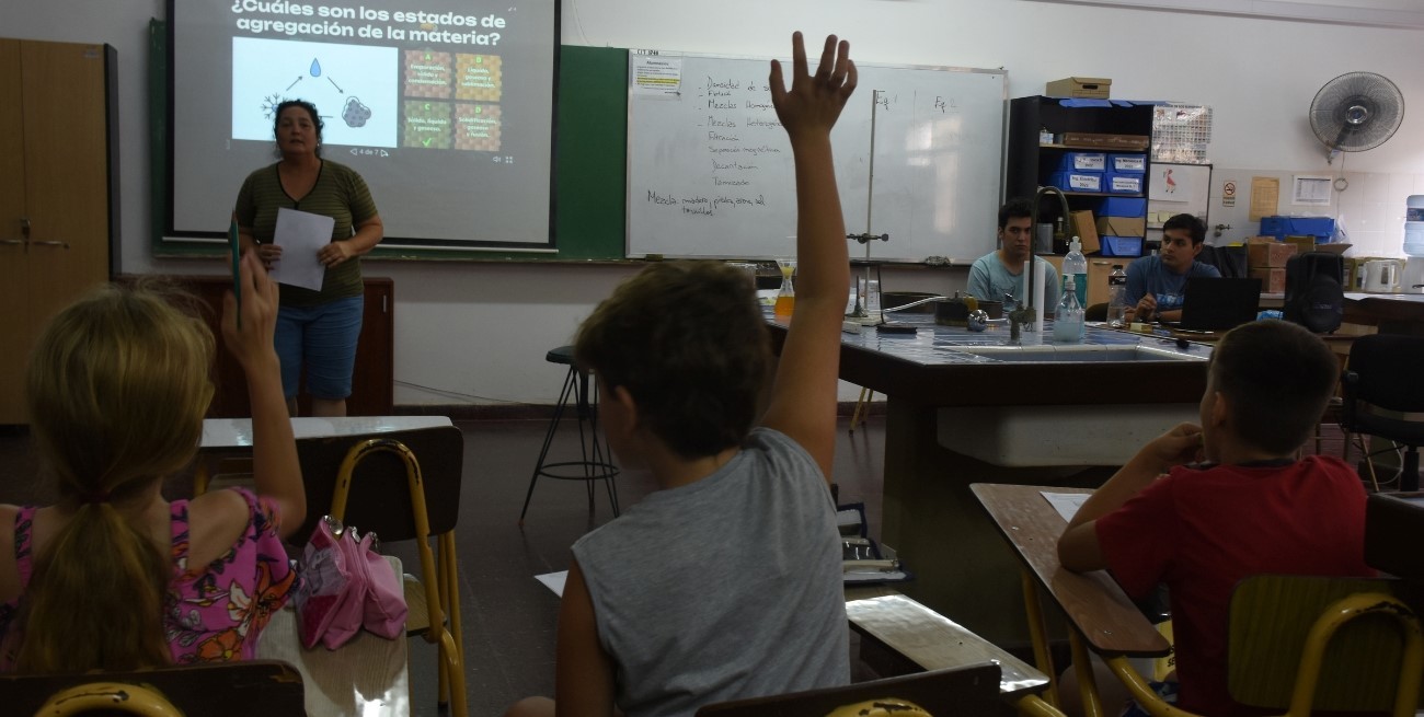 Colonias Tecnológicas: cambiaron la pileta por talleres de ciencia o robótica