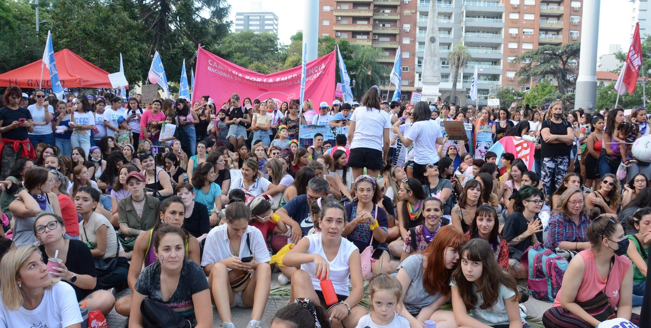 El gobierno de Santa Fe desobliga a las agentes por el Día de la Mujer
