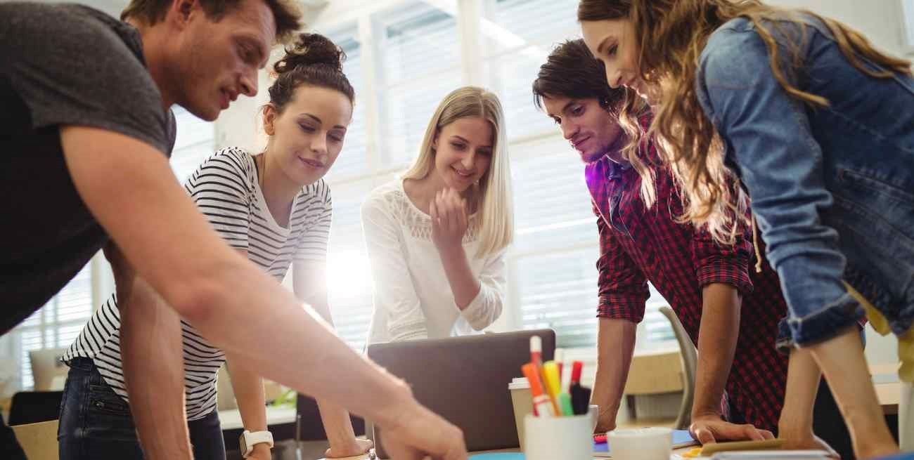 La Universidad de Cambridge confirmó que trabajar 4 días a la semana reduce el estrés y mantiene la productividad