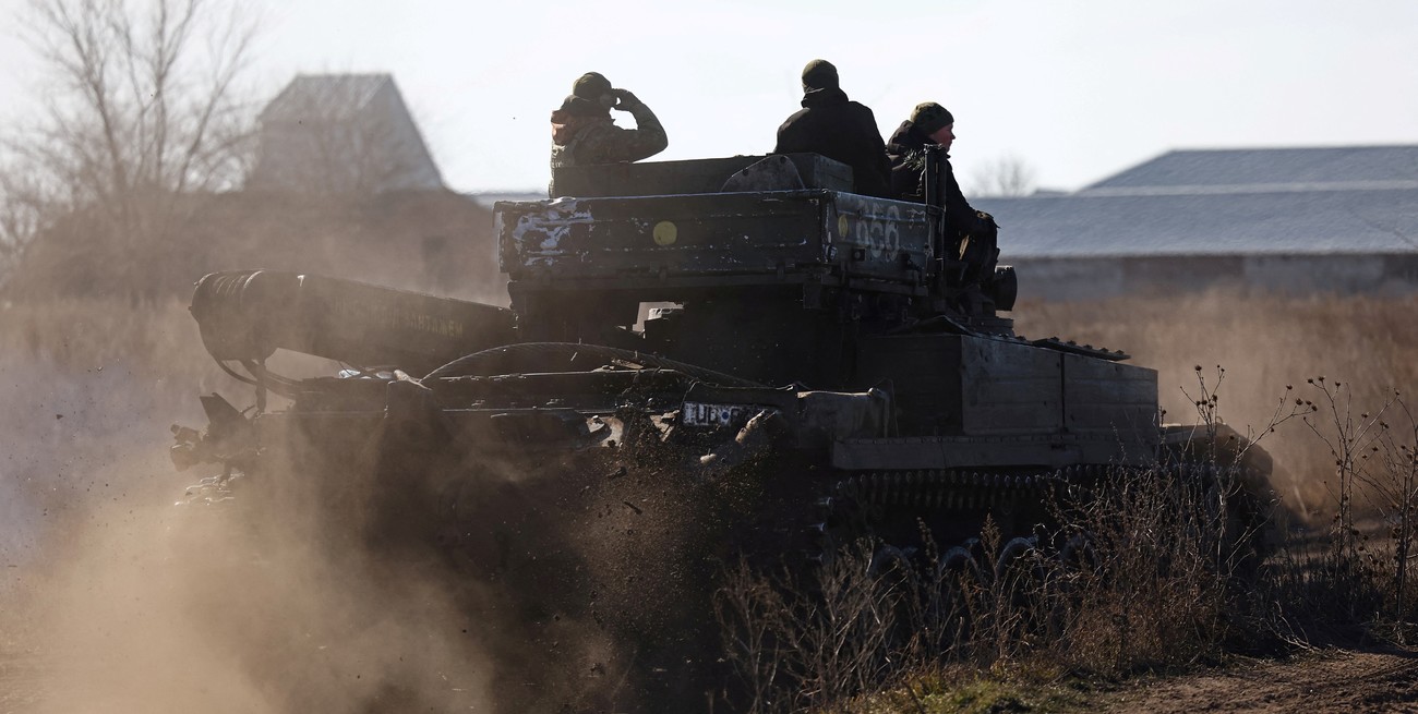 Ucrania denuncia deserción masiva de soldados rusos en Kherson y crímenes a civiles en Crimea