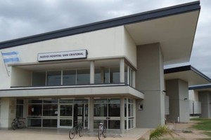 Personal del Samco de la localidad de San Guillermo solicitó la presencia policial debido al ingreso de una menor sin signos vitales.