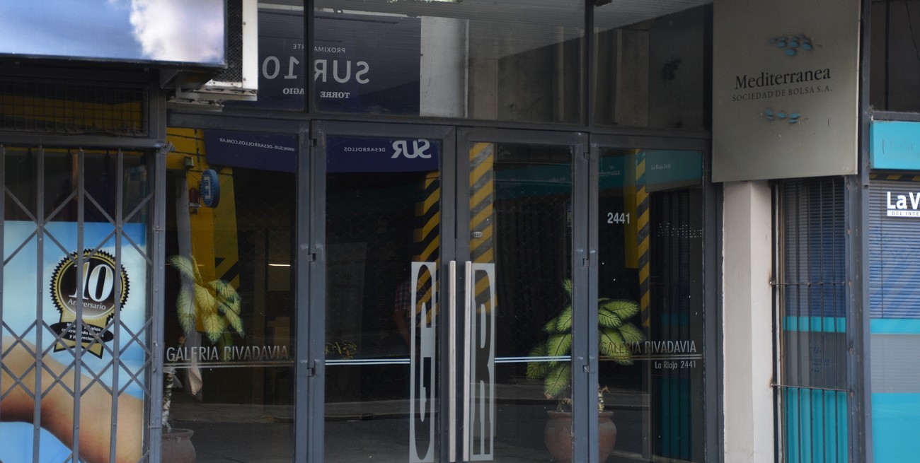 Mientras Oldani agonizaba alguien cerró el local y desapareció