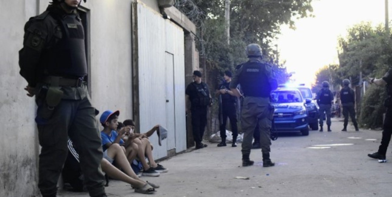 Rosario: balearon un local de garrafas a metros del lugar del crimen de Máximo Geres