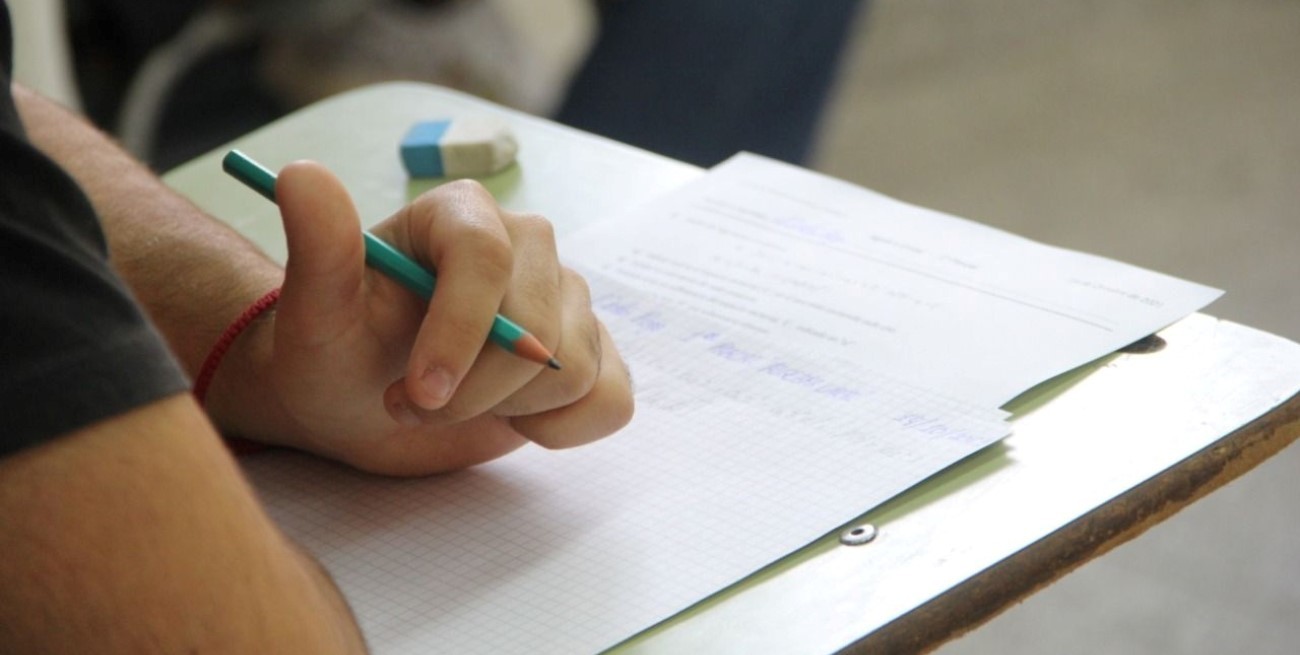 El gobierno buscará cambiar la ley de Educación para evitar "adoctrinamiento" en clases