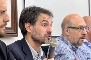 Reuniones para presentar en el Congreso un proyecto que de marco institucional a las áreas metropolitanas.