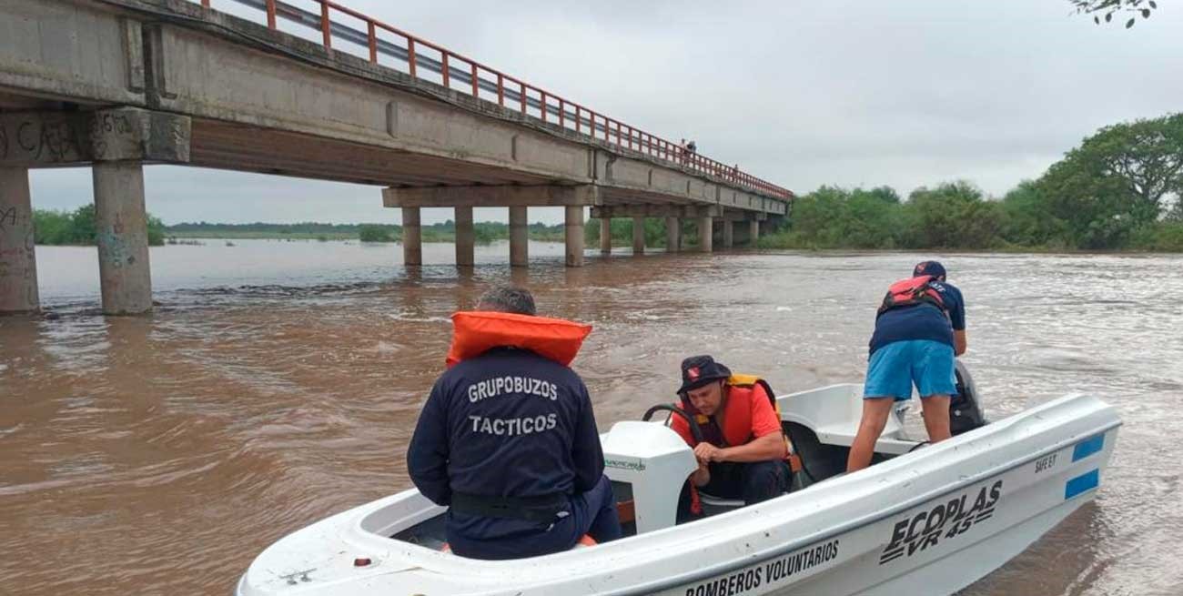 Retomaron la búsqueda del pescador que cayó al río Cululú