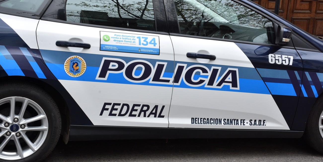 La fueron a notificar del Juzgado y la encontraron vendiendo droga