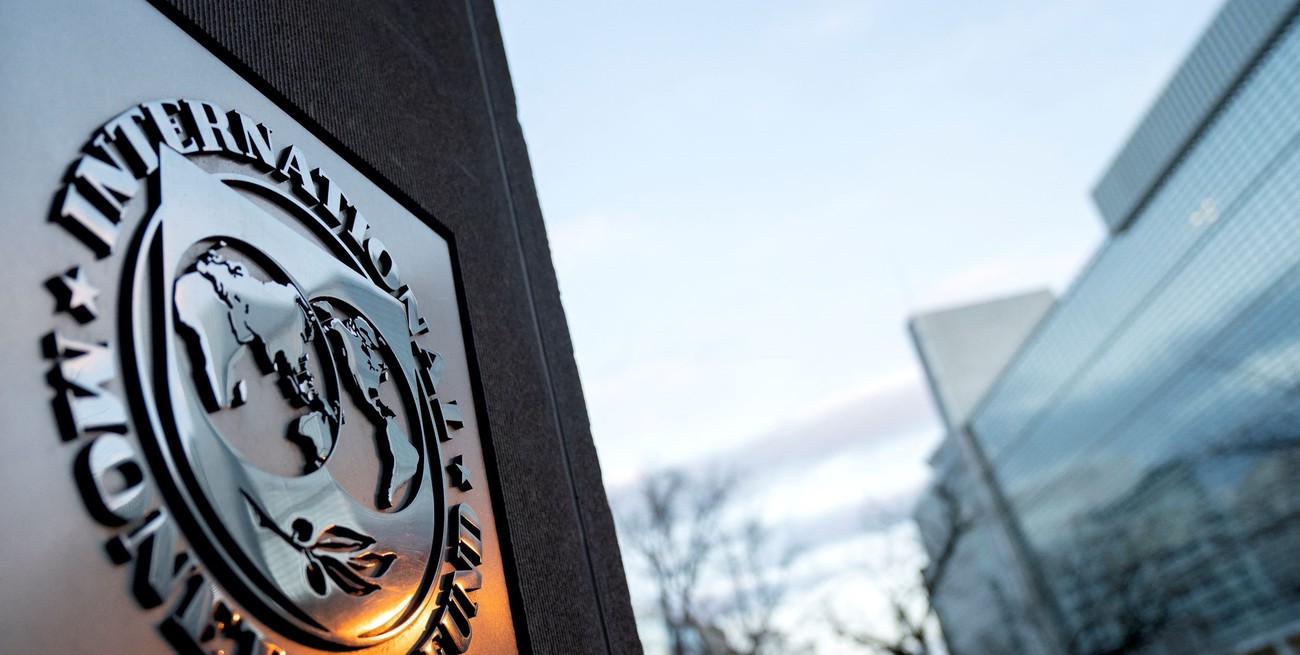 El FMI aprobó la cuarta revisión y desembolsó US$ 5.400 millones