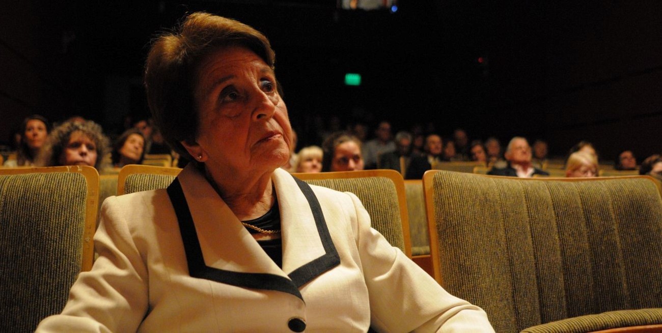 En memoria de Zoraida Clement de Maragno
