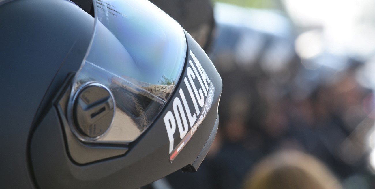 Rosario: hallan asesinado a un hombre al borde de la autopista a Buenos Aires