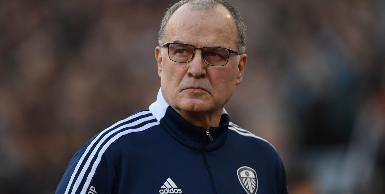 Bielsa le envió un emotivo mensaje a Maxi Rodríguez: "Te queremos decir lo que sentimos por vos"