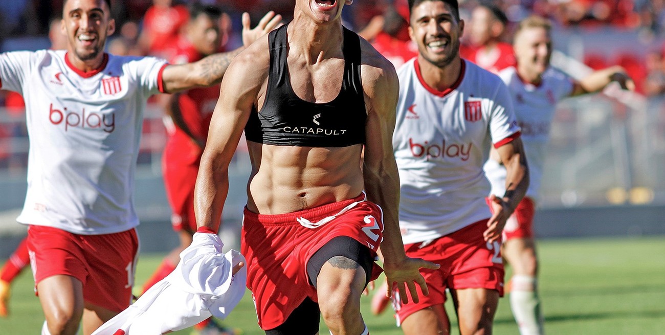 Independiente perdió con Estudiantes y profundizó su crisis